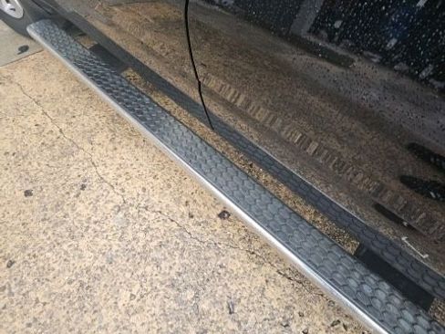 Used 2019 RAM 1500 Big Horn RWD image 9