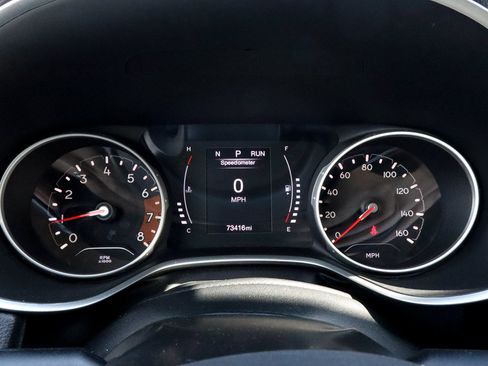 Used 2019 Jeep Compass Latitude FWD image 25