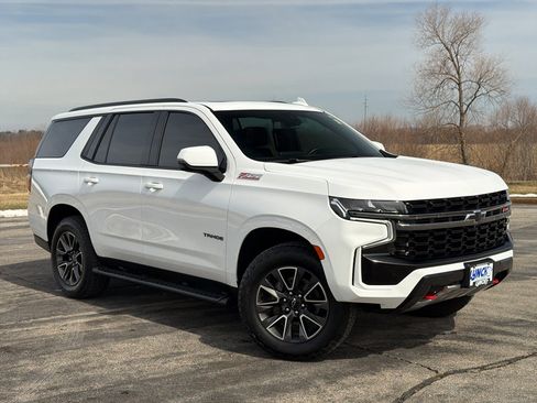 Used 2021 Chevrolet Tahoe Z71 w/ Luxury Package image 5