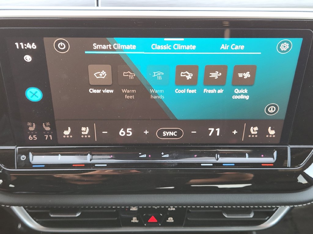 Used 2026 Volkswagen Atlas Cross Sport SE FWD image 20