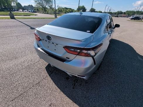Certified 2024 Toyota Camry SE FWD image 5