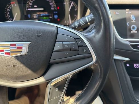 Used 2018 Cadillac XT5 Luxury AWD/4WD image 26