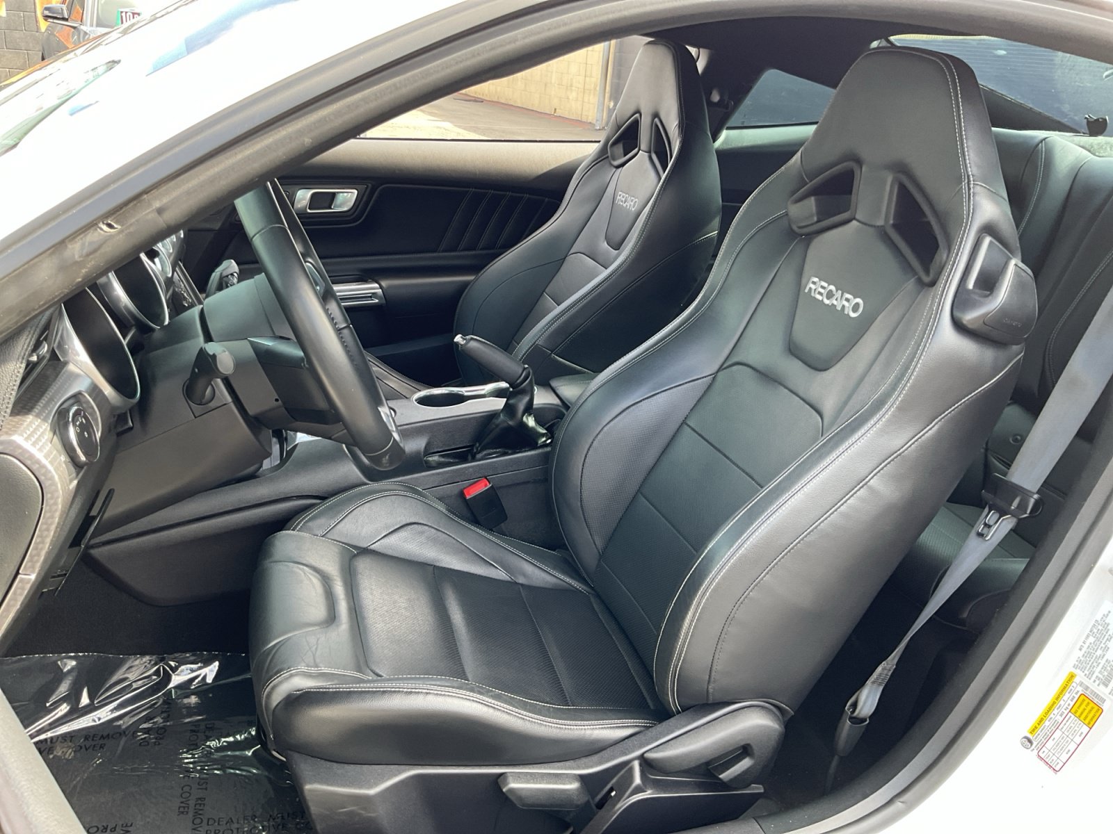 Used 2019 Ford Mustang GT Premium w/ GT Performance Package RWD image 17