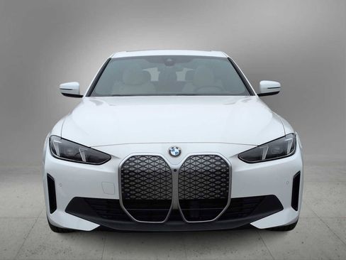 New 2026 BMW i4 xDrive40i w/ Premium Package image 3