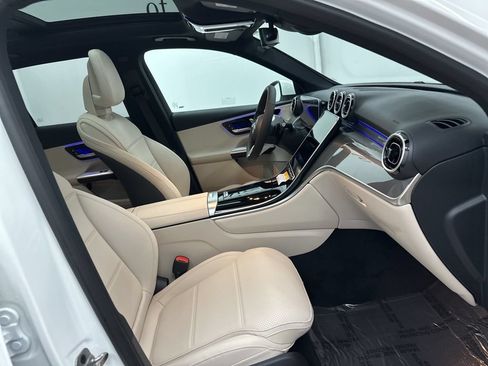 Certified 2026 Mercedes-Benz GLC 300 image 27