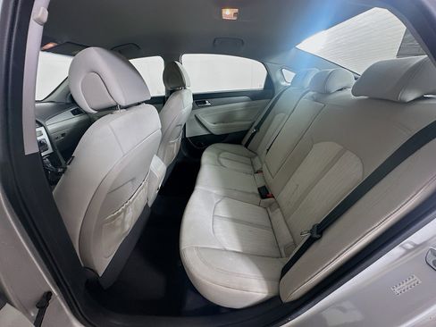 Used 2016 Hyundai Sonata SE FWD image 26