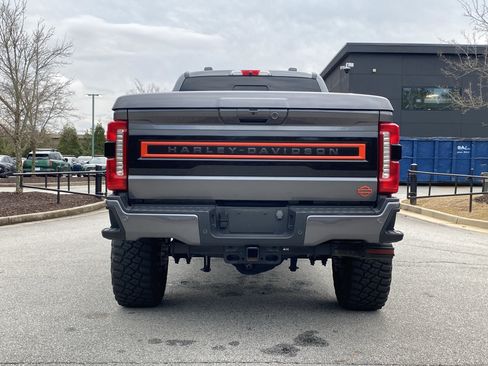 Used 2024 Ford F250 Lariat w/ Lariat Ultimate Package image 16