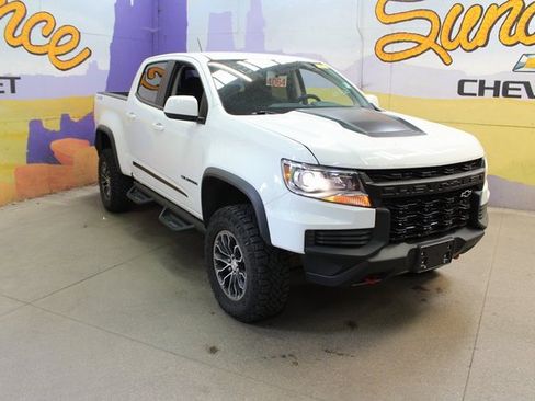 Used 2021 Chevrolet Colorado ZR2 image 2