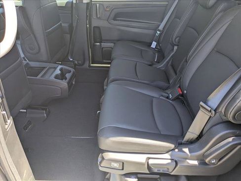 Certified 2026 Honda Odyssey EX-L image 19