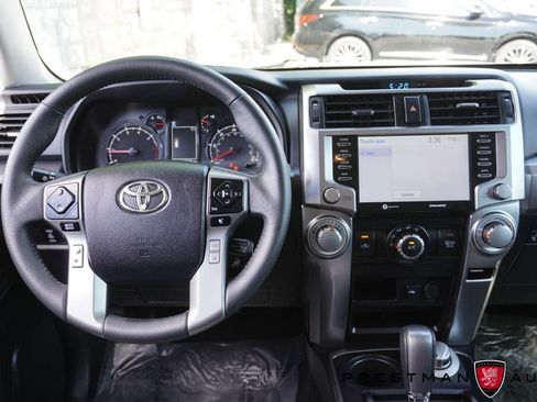 Used 2024 Toyota 4Runner SR5 AWD/4WD image 35