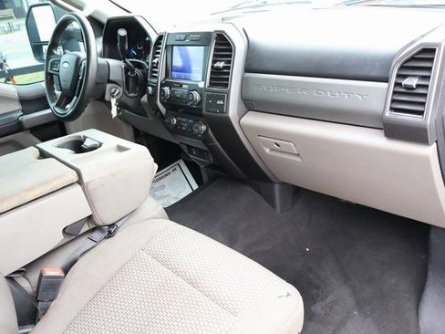 Used 2021 Ford F250 XLT AWD/4WD image 14