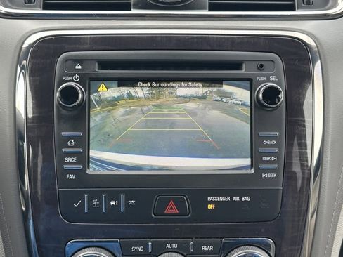 Used 2017 Buick Enclave Convenience image 30