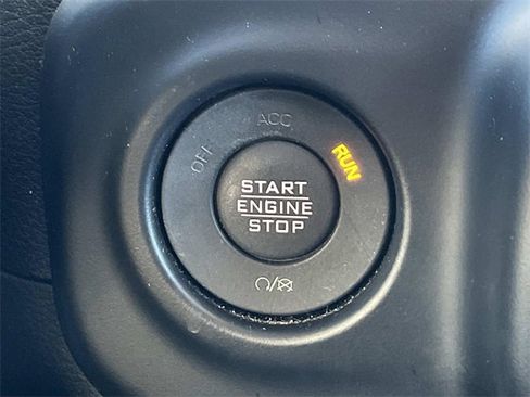 Used 2023 Jeep Wrangler Unlimited Sahara w/ Cold Weather Group image 31