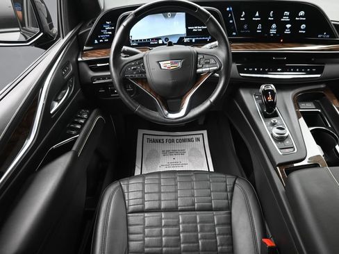 Used 2023 Cadillac Escalade Sport Platinum AWD/4WD image 15