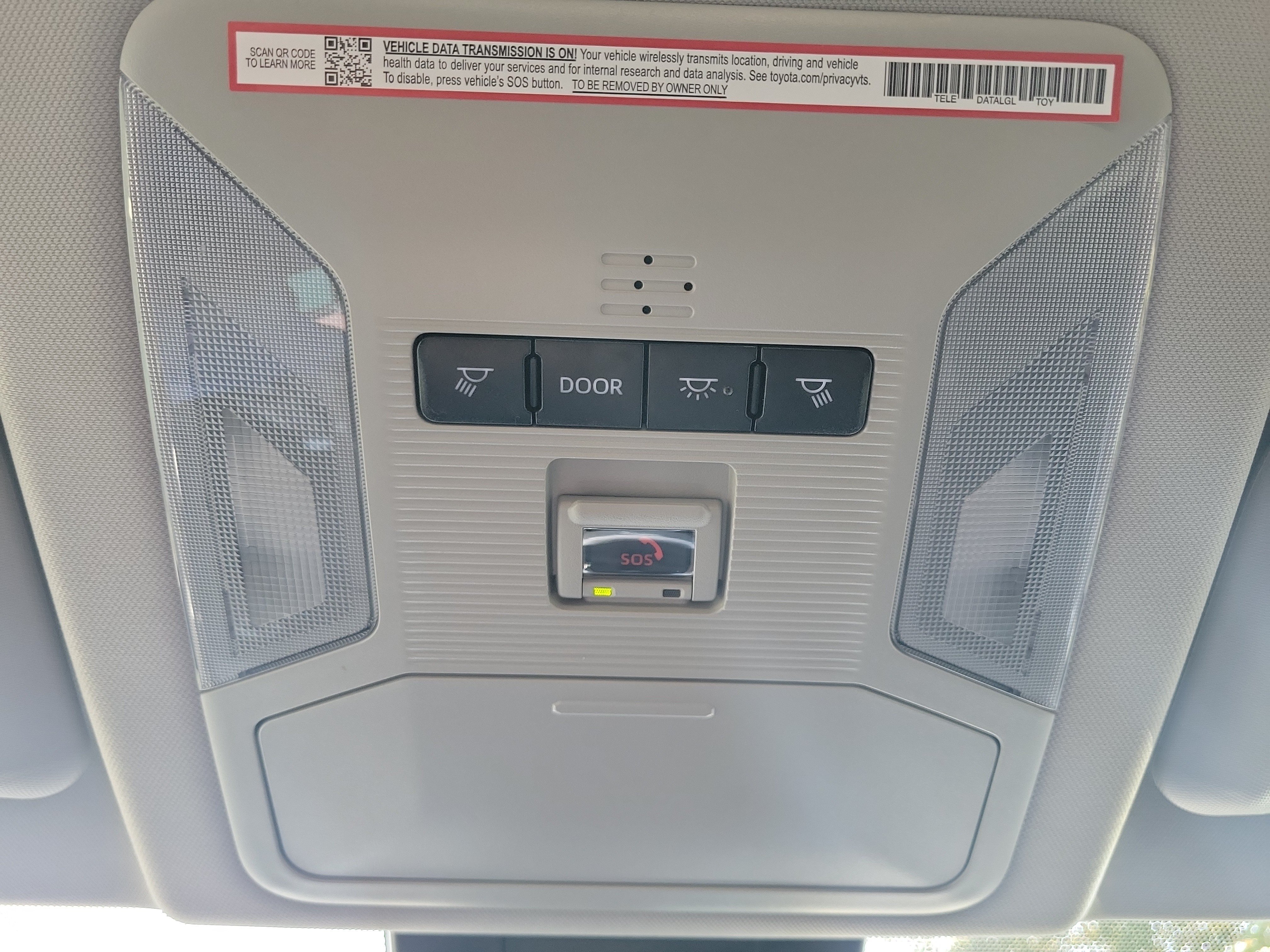 Used 2025 Toyota RAV4 LE AWD/4WD image 29