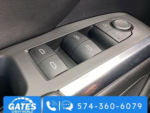 Used 2024 Chevrolet Traverse LT AWD/4WD image 27