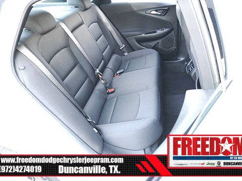 Used 2024 Chevrolet Malibu LT FWD image 16