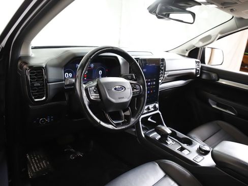 Used 2024 Ford Ranger Lariat w/ FX4 Off-Road Package AWD/4WD image 11