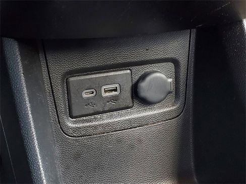 Used 2021 Chevrolet Spark LT image 26