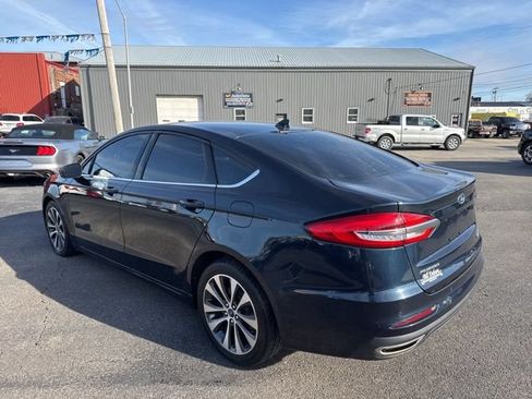 Used 2020 Ford Fusion SE AWD/4WD image 8