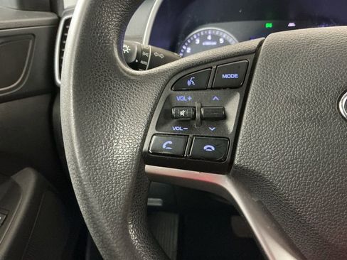 Used 2019 Hyundai Tucson SE image 16