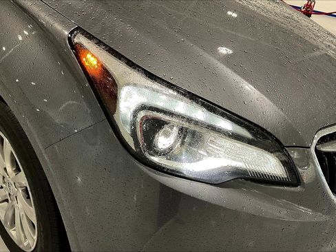 Used 2020 Buick Envision Essence FWD image 30