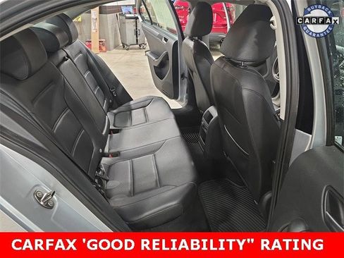 Used 2014 Volkswagen Jetta SE image 18