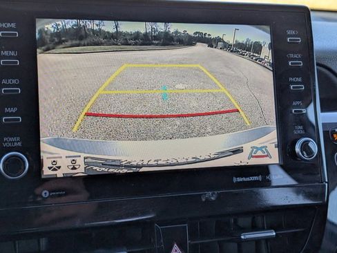 Used 2021 Toyota Camry XSE image 19