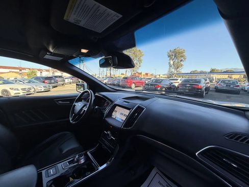 Used 2020 Ford Edge ST w/ Equipment Group 401A AWD/4WD image 12