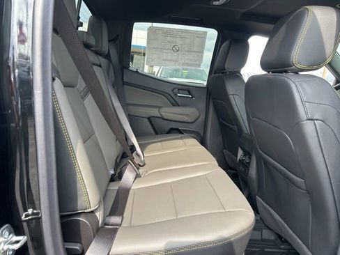 New 2026 Chevrolet Colorado ZR2 w/ ZR2 Bison Edition image 32