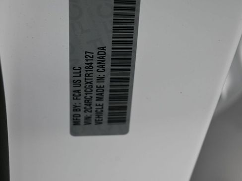 Used 2026 Chrysler Voyager LX image 18