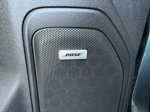 Used 2020 Chevrolet Silverado 2500 LTZ w/ LTZ Premium Package image 12