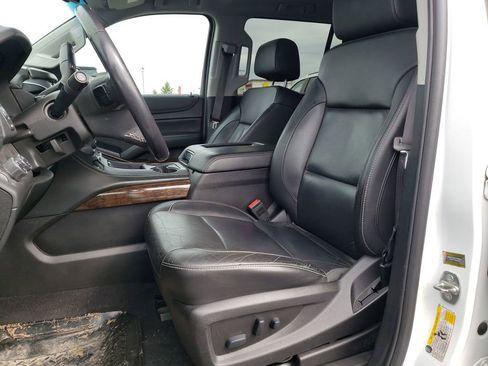 Used 2019 Chevrolet Tahoe LT AWD/4WD image 16
