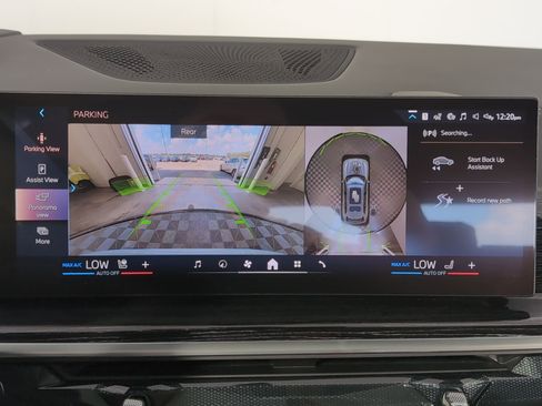 New 2026 BMW X7 xDrive40i w/ Executive Package image 25