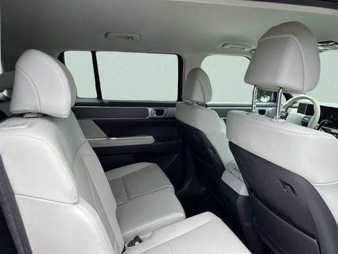 New 2026 Hyundai Santa Fe SEL FWD image 22