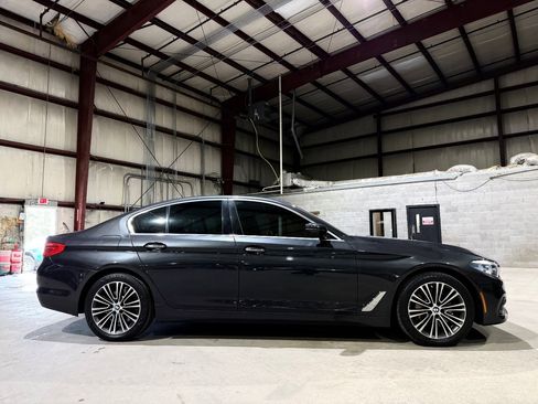 Used 2017 BMW 530i RWD image 3