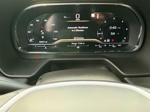 Used 2022 GMC Yukon SLE image 17