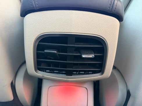 Used 2018 Lincoln MKZ Reserve w/ Technology Package image 32