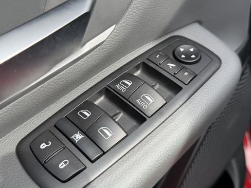 Used 2020 RAM 1500 Big Horn RWD image 23