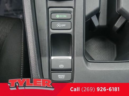 Certified 2023 Honda Accord EX image 30