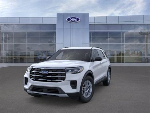New 2026 Ford Explorer Active AWD/4WD image 2