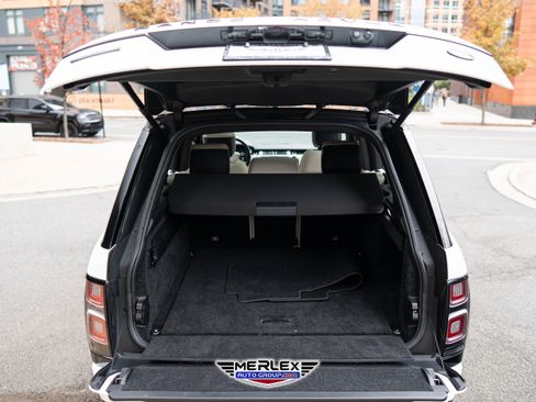 Used 2018 Land Rover Range Rover Supercharged image 49