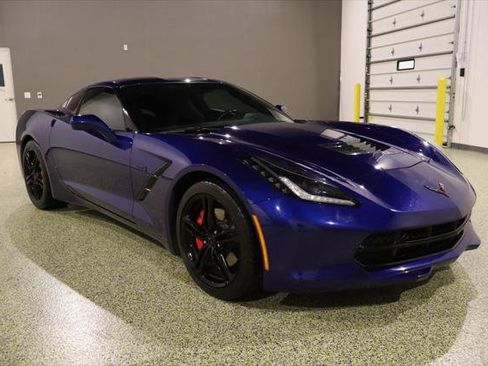 Used 2016 Chevrolet Corvette Stingray Coupe w/ Carbon Flash Badge Package image 1