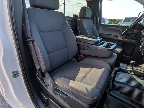 Used 2019 Chevrolet Silverado 2500 W/T w/ WT Convenience Package AWD/4WD image 11
