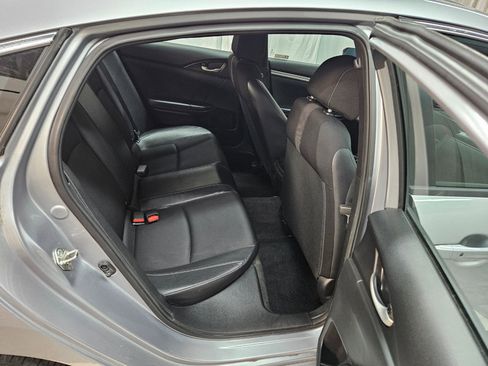 Used 2019 Honda Civic Sport image 15