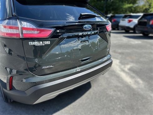 Certified 2022 Ford Edge SEL w/ Convenience Package image 12