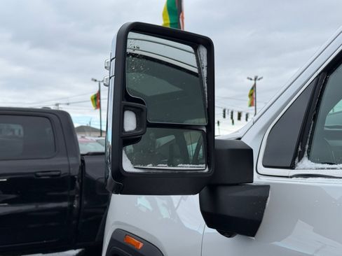 Used 2024 GMC Sierra 3500 Denali Ultimate image 41