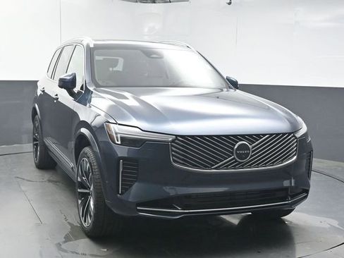 New 2026 Volvo XC90 T8 Ultra w/ Protection Package Premier AWD/4WD image 2