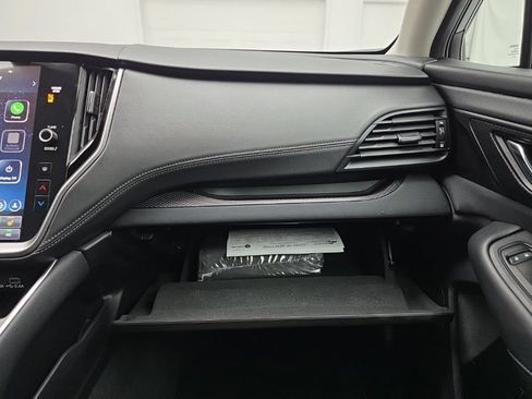 Used 2023 Subaru Outback Premium AWD/4WD image 38
