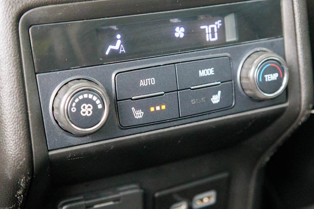 Used 2020 GMC Acadia Denali AWD/4WD image 9